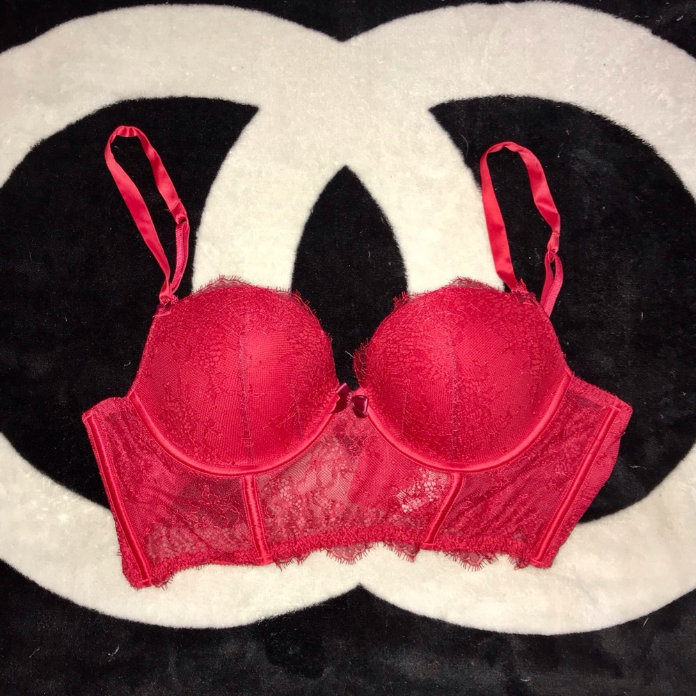 Victoria Secret Chantilly Lace Bustier Bra